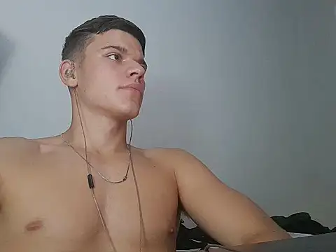 Snapshot of vitorsafado19 chatting on February 7, 4:16 am vitorsafado19 online show from February 7, 4:16 am