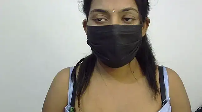 Snapshot of Reddy_Trisha chatting on January 22, 2:24 pm Reddy Trisha online show from January 22, 2:24 pm