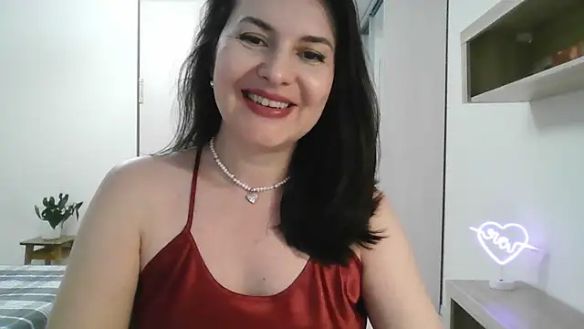 Victoria Glam online show from February 7, 12:42 am