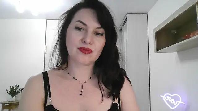 Victoria Glam online show from February 13, 10:43 pm