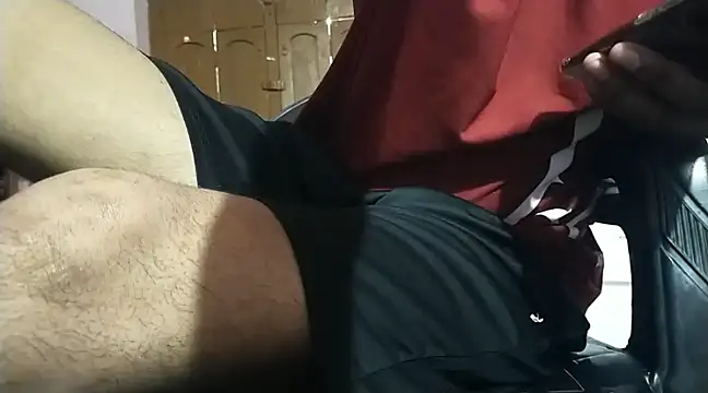 Snapshot of Extrembox5 chatting on March 21, 6:49 am Extrembox5 online show from March 21, 6:49 am