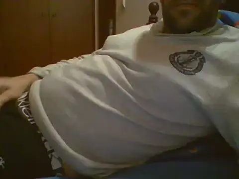 Snapshot of _tuga_man_ chatting on March 10, 10:55 pm tuga man online show from March 10, 10:55 pm