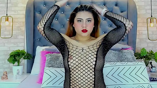 MeganCrow online show from March 13, 3:17 pm