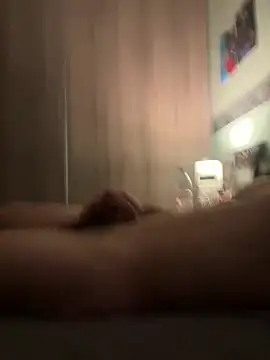 Snapshot of mangemoilabite1 chatting on January 27, 12:01 am mangemoilabite1 online show from January 27, 12:01 am