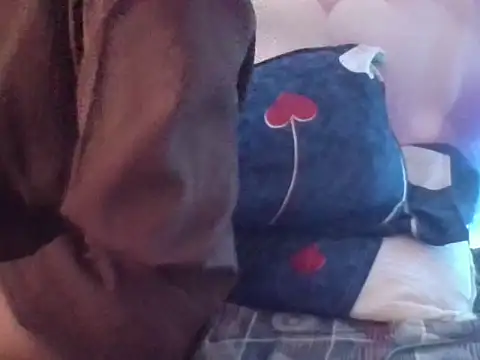 Snapshot of AKANSHA_7 chatting on October 25, 9:06 am AKANSHA 7 online show from October 25, 9:06 am