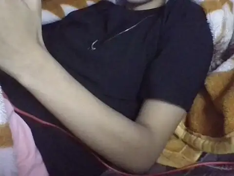 Snapshot of AKANSHA_7 chatting on November 18, 7:40 pm AKANSHA 7 online show from November 18, 7:40 pm