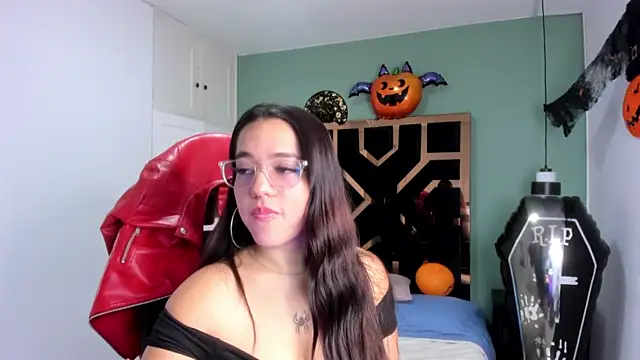 Snapshot of Billie_Jhonson_ chatting on October 27, 7:18 pm Billie Jhonson online show from October 27, 7:18 pm