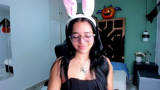 Snapshot of Billie_Jhonson_ chatting on November 5, 6:52 pm Billie Jhonson online show from November 5, 6:52 pm