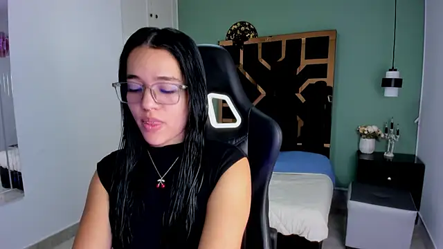 Snapshot of Billie_Jhonson_ chatting on November 10, 7:24 pm Billie Jhonson online show from November 10, 7:24 pm