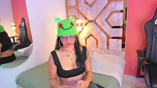 Snapshot of Billie_Jhonson_ chatting on November 21, 3:27 am Billie Jhonson online show from November 21, 3:27 am