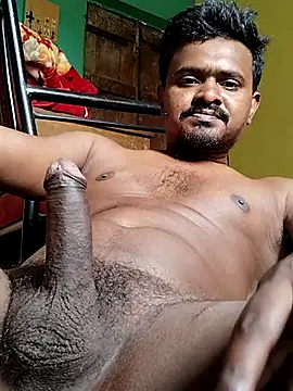 Snapshot of kingg4545 chatting on February 24, 7:33 am kingg4545 online show from February 24, 7:33 am