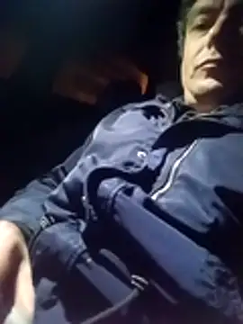 Snapshot of petxxl chatting on November 28, 4:04 am petxxl online show from November 28, 4:04 am