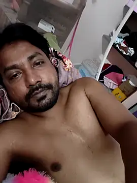 Snapshot of PARTHI012025 chatting on May 3, 2:50 am PARTHI012025 online show from May 3, 2:50 am