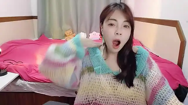 Snapshot of Song_99 chatting on February 23, 5:07 pm Song 99 online show from February 23, 5:07 pm