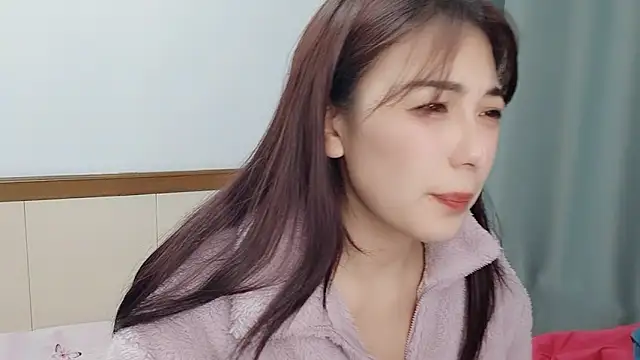 Snapshot of Song_99 chatting on March 1, 12:56 pm Song 99 online show from March 1, 12:56 pm