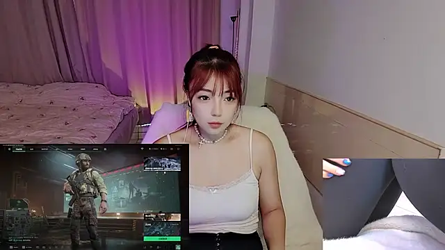 Snapshot of Song_99 chatting on October 16, 4:24 am Song 99 online show from October 16, 4:24 am