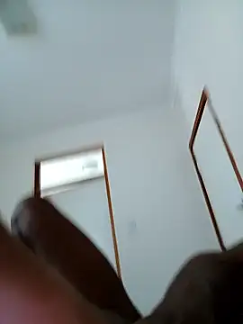 Snapshot of babyboy_tee chatting on September 22, 2:52 pm babyboy tee online show from September 22, 2:52 pm