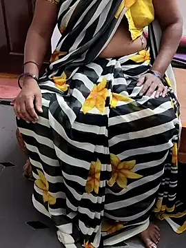 Snapshot of laxmitelugu78 chatting on January 30, 4:34 pm laxmitelugu78 online show from January 30, 4:34 pm