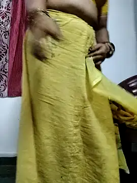 Snapshot of laxmitelugu78 chatting on March 7, 6:11 pm laxmitelugu78 online show from March 7, 6:11 pm