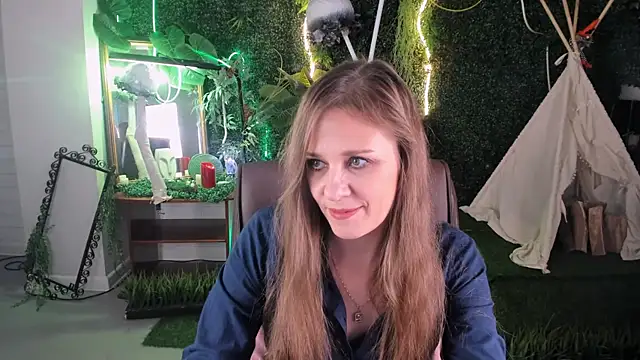 EmiliaBedy online show from February 5, 9:15 am