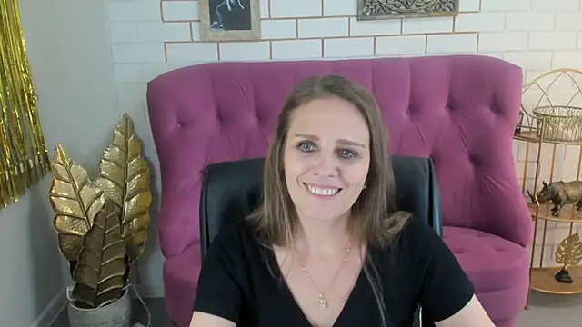 EmiliaBedy online show from February 6, 3:20 pm