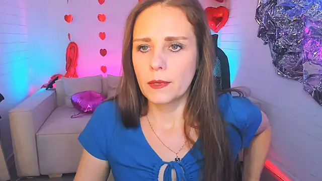 EmiliaBedy online show from March 6, 5:35 am