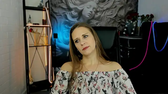 EmiliaBedy online show from March 14, 5:16 am