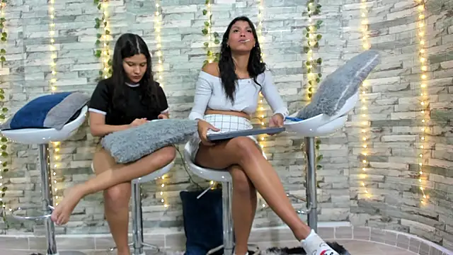 Snapshot of emilly09 chatting on March 14, 10:16 pm emilly09 online show from March 14, 10:16 pm