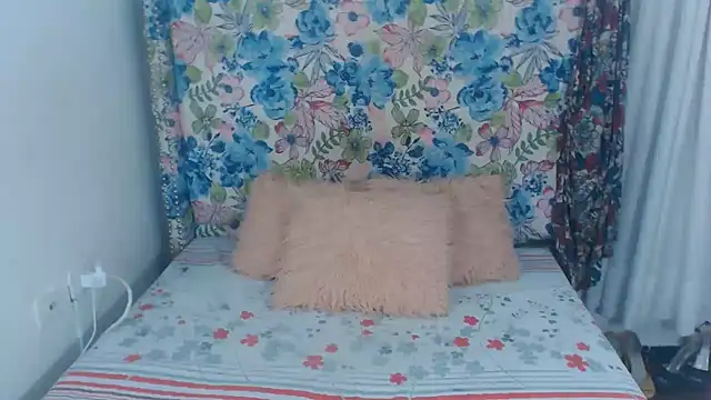 Sweeetnaughty online show from February 13, 3:03 pm