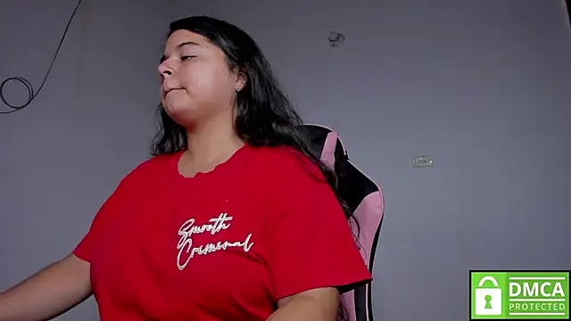 Snapshot of Little_Shaara chatting on October 16, 8:43 pm Little Shaara online show from October 16, 8:43 pm