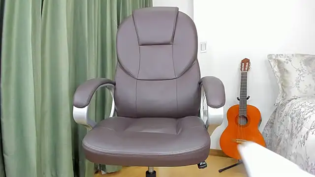 Tombarden online show from February 13, 10:11 pm