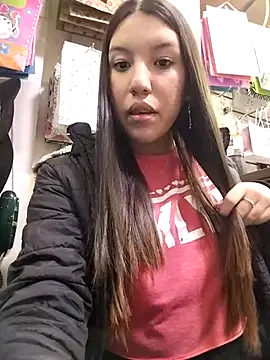 Snapshot of samathasexx chatting on March 6, 9:53 pm samathasexx online show from March 6, 9:53 pm