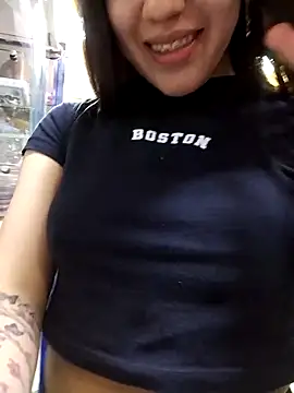 Snapshot of samathasexx chatting on November 4, 10:42 pm samathasexx online show from November 4, 10:42 pm