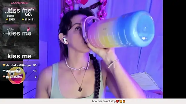 vicky  skinny 1 online show from March 16, 2:44 pm