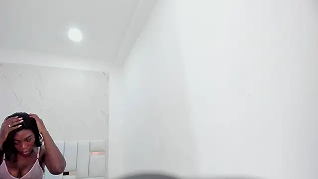 Snapshot of Dakkota_Fox chatting on March 19, 11:25 pm Dakkota Fox online show from March 19, 11:25 pm