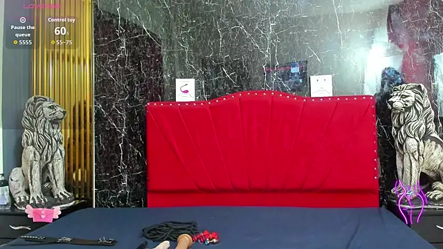  nicolesweet online show from November 29, 2:14 am