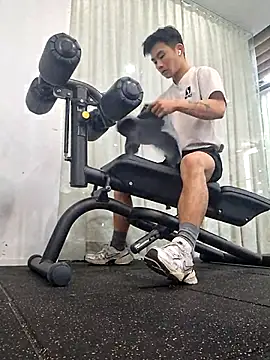 Snapshot of Doh728 chatting on November 6, 12:22 am Doh728 online show from November 6, 12:22 am