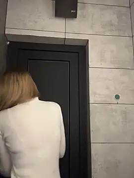 Sweet Pussy2024 online show from February 11, 6:11 pm