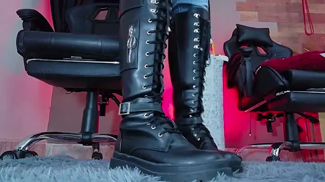 AngeloColleen online show from May 23, 10:03 pm