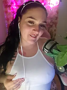 Snapshot of Jinyxx3 chatting on March 11, 3:45 pm Jinyxx3 online show from March 11, 3:45 pm