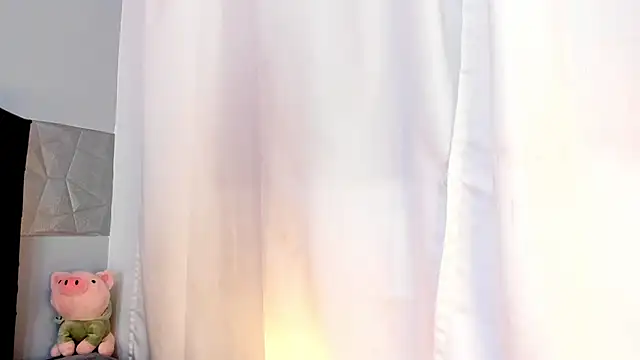 Alice evans lov online show from March 18, 7:52 am