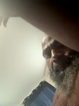 shavez5888 online show from October 29, 9:49 pm