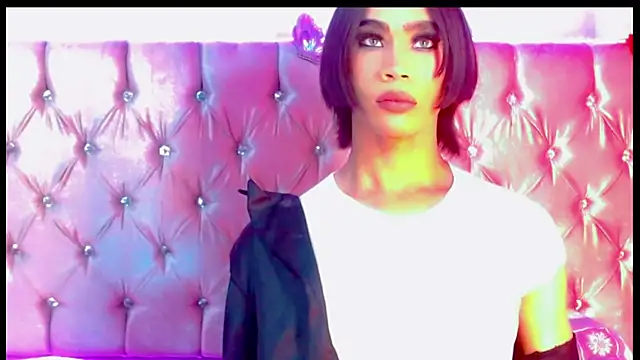 Dafnne Gril online show from January 26, 1:20 am