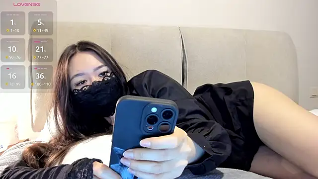 AyameAsakura online show from April 12, 5:51 pm