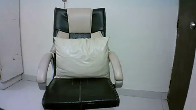 kajal  bhabhi  online show from February 26, 4:17 pm