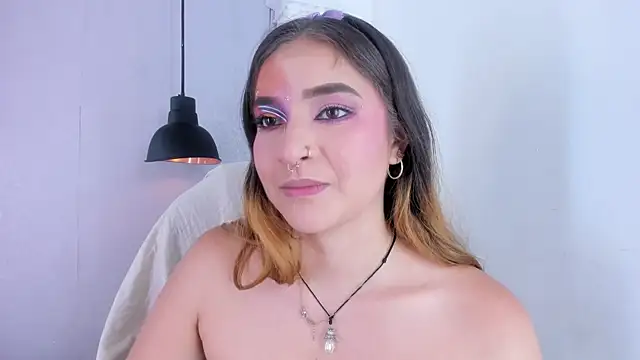 Snapshot of Shanntal_ chatting on September 11, 7:25 pm Shanntal online show from September 11, 7:25 pm