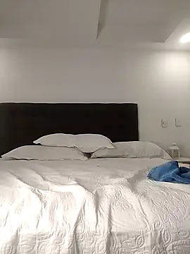 sofiaxox online show from December 24, 3:05 am