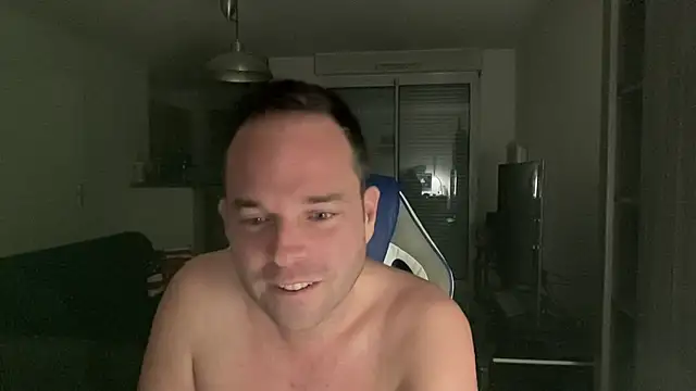 Funnyjul31 online show from January 26, 10:35 pm