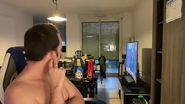 Funnyjul31 online show from February 26, 5:50 pm