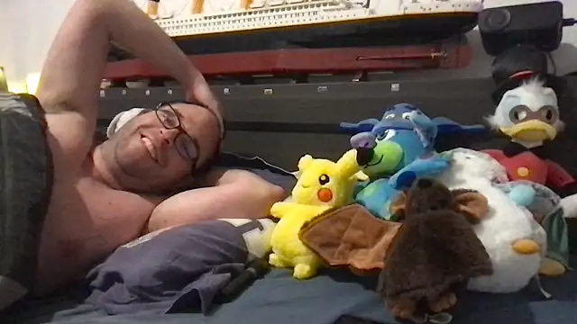 Funnyjul31 online show from March 1, 7:38 pm